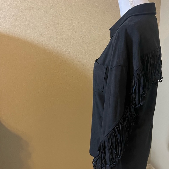 Velvet Heart black suede like fringed blouse size medium - Picture 5 of 5